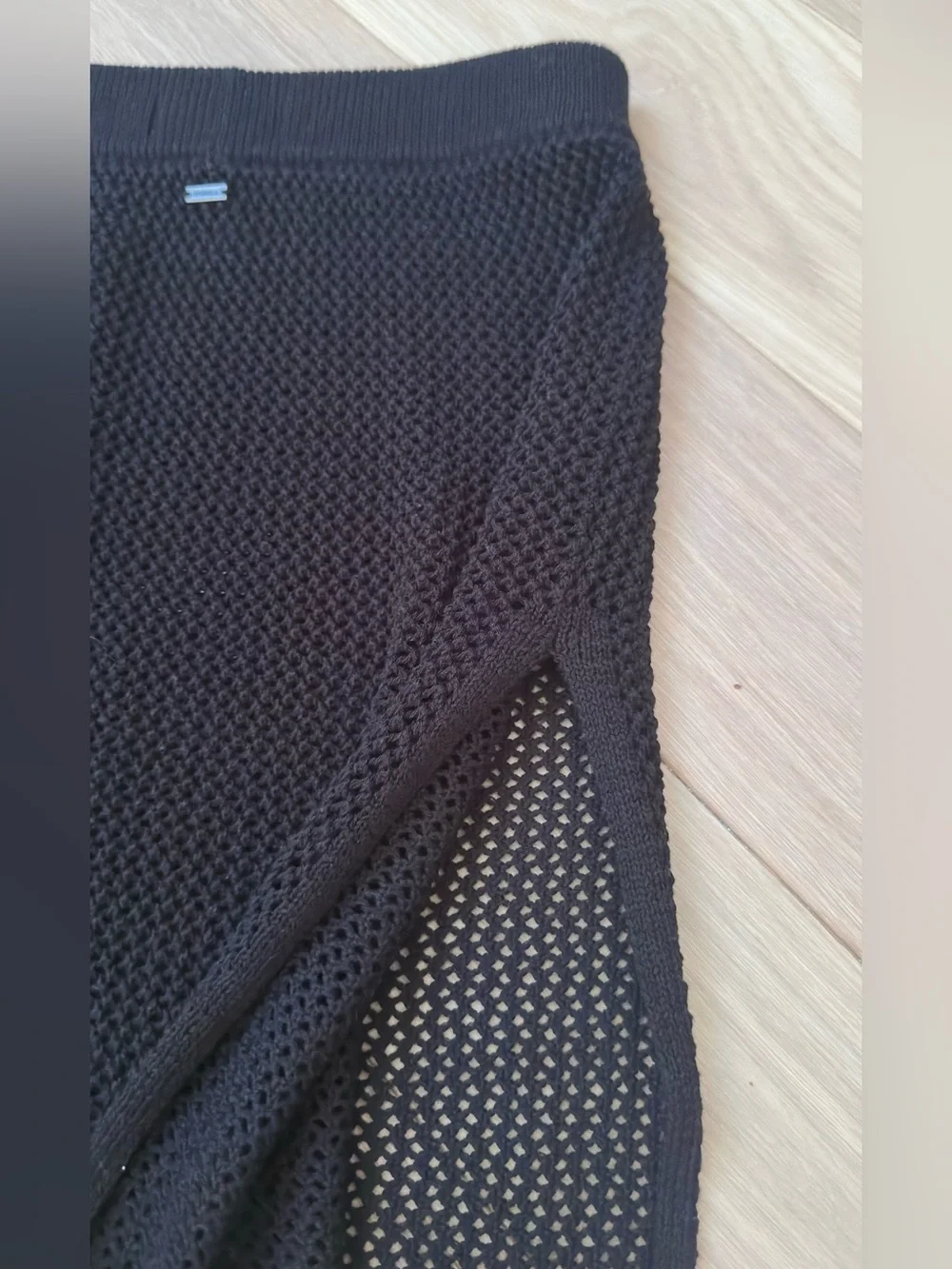 O’Neil nwot black knit sarong skirt coverup